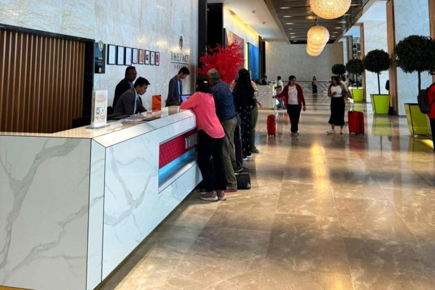 The Platinum Klcc By Comfort Suites Kuala Lumpur Exteriör bild